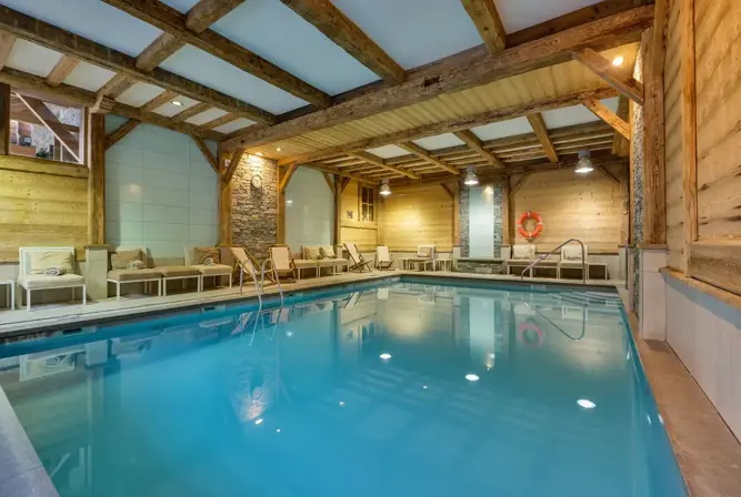 Le Ruitor-Sainte Foy-Indoor pool (3).webp