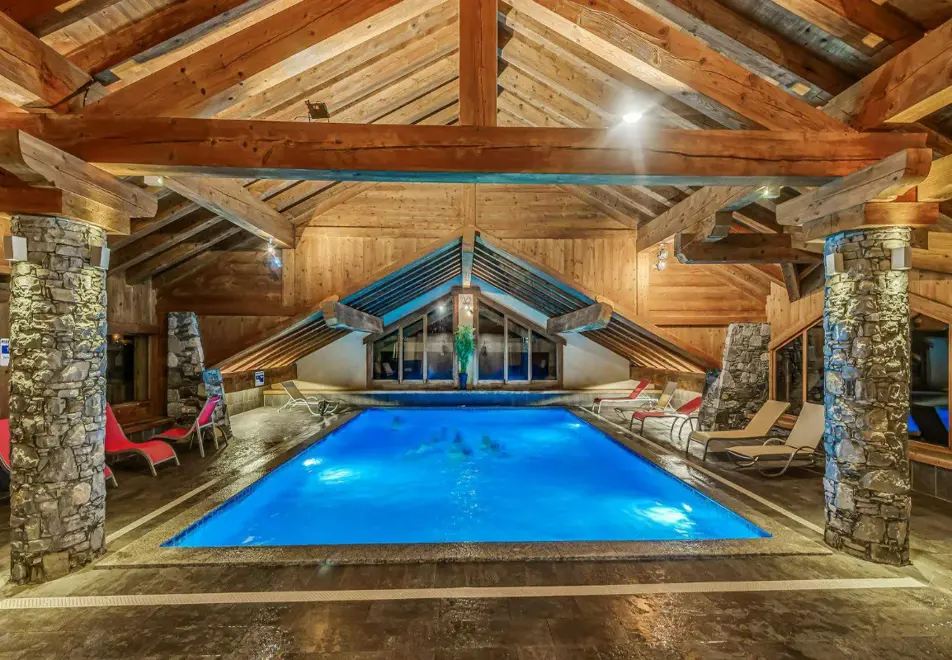 Les Alpages de Champagny, Champagny (self catered apartments) - Indoor heated pool