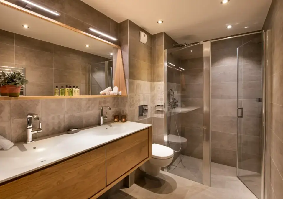 D04-Mammoth Lodge-Courchevel (4).webp
