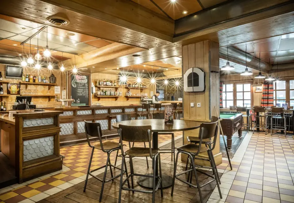 Les Balcons de Belle Plagne, Belle Plagne (self catered apartments) - Restaurant Le Chalet