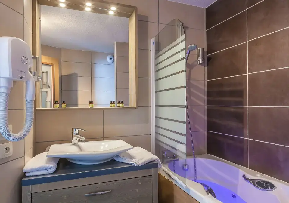 Les Balcons Platinium-Val Thorens-Typical apartment (4).webp
