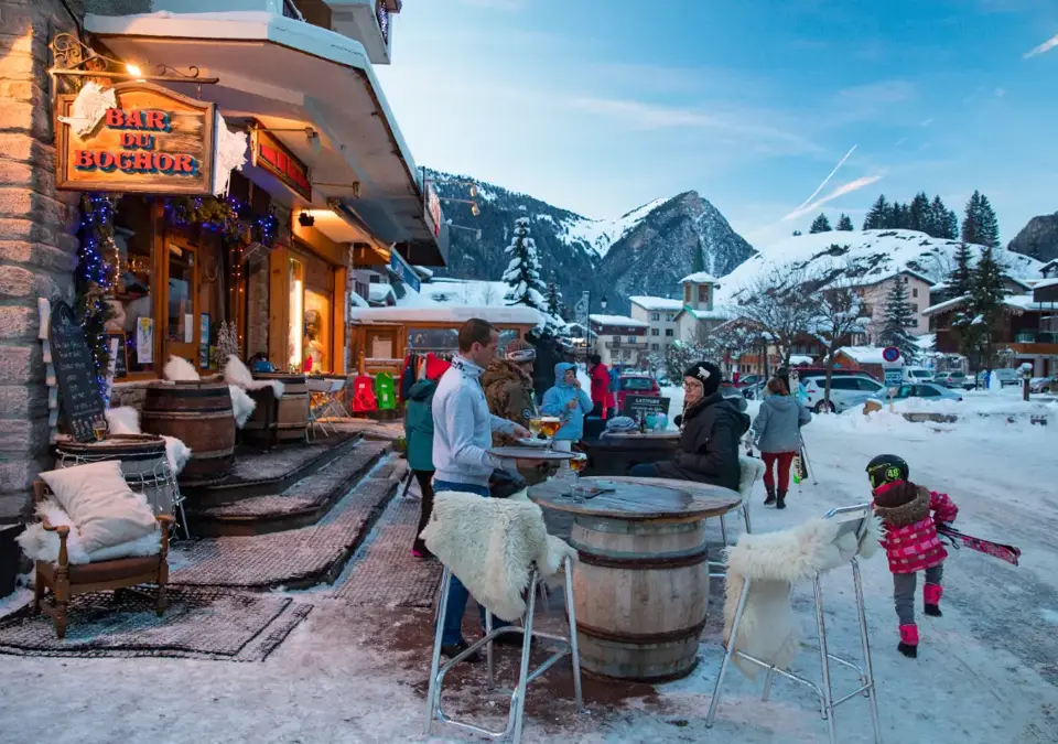 Bar-du-Bochor-©Ariane-Fornia-Office-de-Tourisme-de-Pralognan-la-Vanoise.webp