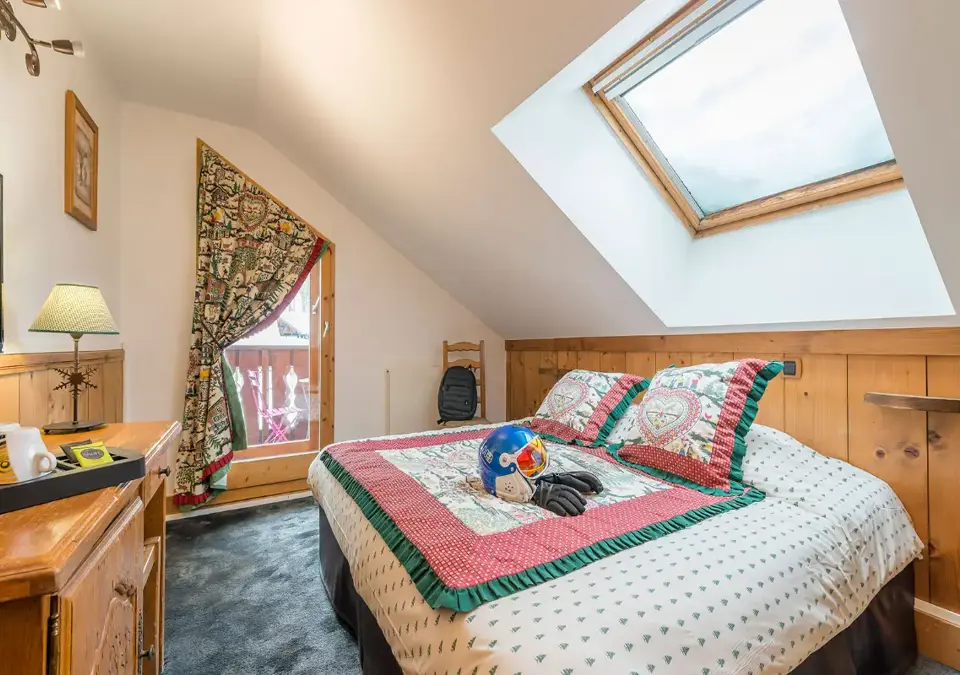 Eterlou-Meribel-chambre_triple_tradition (3).webp