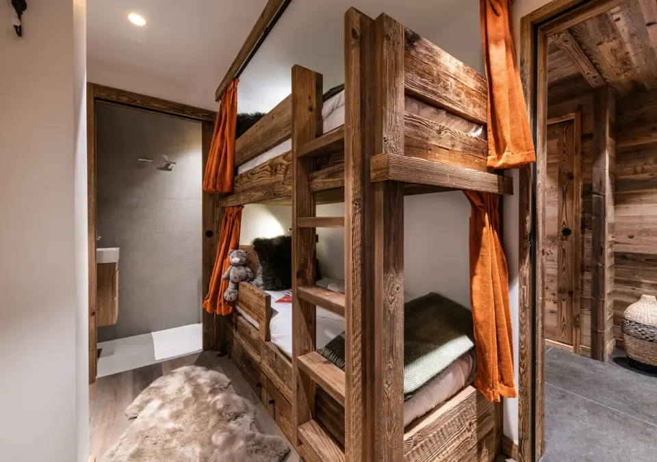 6-Alaska Lodge-Val d'Isere (1).webp