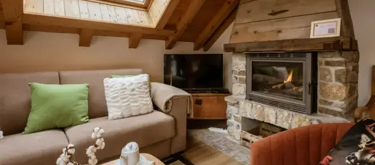 Number 1 (c.55m2) ***** sleeps 4-6 (split level):