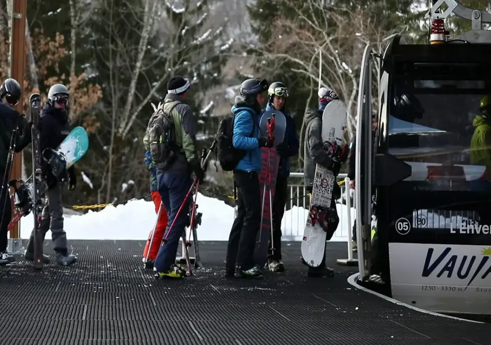 Vaujany ski resort.webp