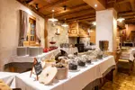 Hotel Le Petit Dru-Morzine-Bar restaurant (3).webp