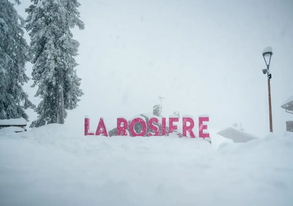 La Rosiere in heavy snowfall.webp
