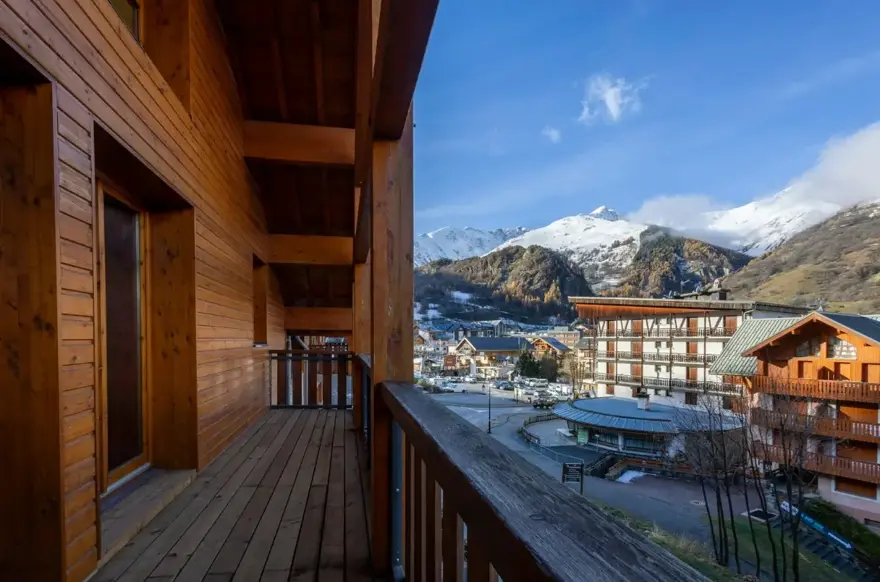 Adrien-Valloire-Apt 5 (2).webp