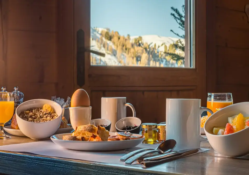 Carlina hotel and apartments-Belle Plagne-Breakfast.webp