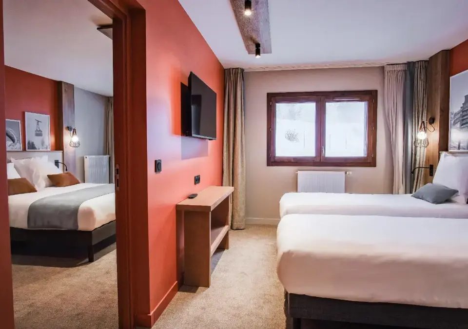 Panorama-Flaine-Typical room (3).webp