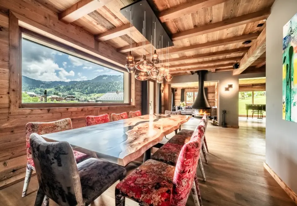 Chalet Kerasia, Morzine (self catered chalet) - Dining area