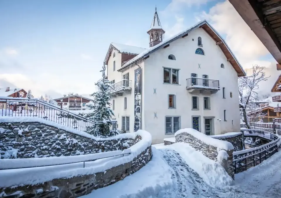 Megeve ski village (©simongarnier).webp