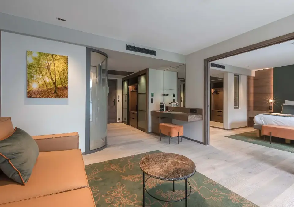 Le Rivage Hotel-Lake Annecy-Junior family suite (4).webp