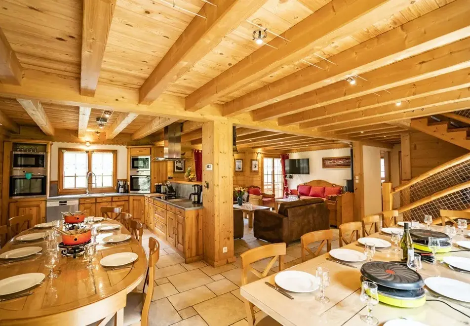 Chalet Le Refuge, Chatel (self catered chalet) - Kitchen/diner
