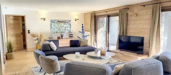 Apartment 2 – 4 bedroom apartment sleeping 8 (c.126m2): 