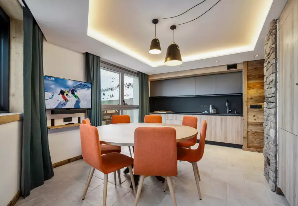 Quartz, Tignes Val Claret (self catered apartments) - Apartment 204 + 304 + 404 + 504