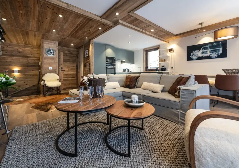 5-Alaska Lodge-Val d'Isere (6).webp