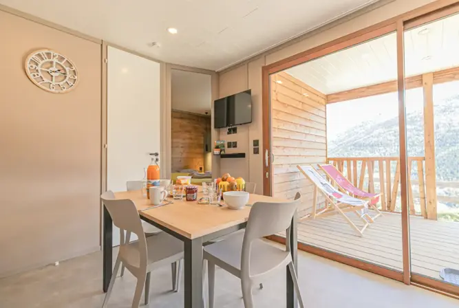 Camping La Buidonnière, Aussois-Chalet 4 pers (3).webp
