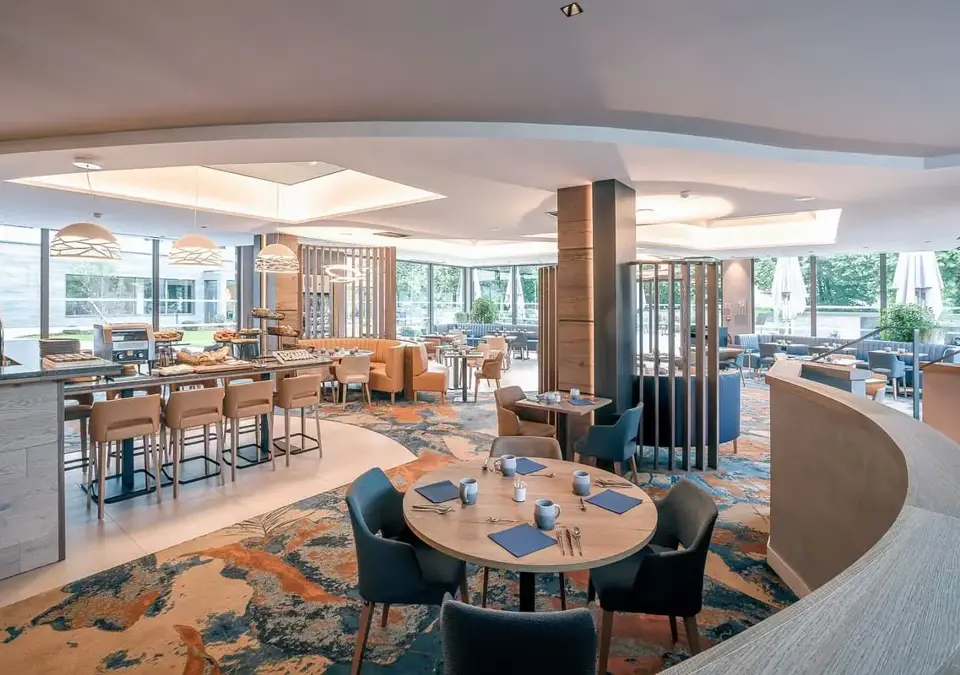 Le Rivage Hotel-Lake Annecy-Bar-restaurant (1).webp