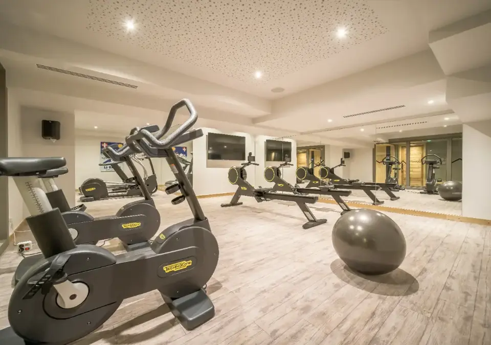 Sky-La Rosiere-Fitness room.webp
