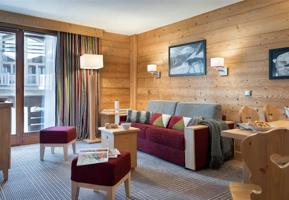 Chalets du Forum, Courchevel (self catered apartments) - Typical apartment style