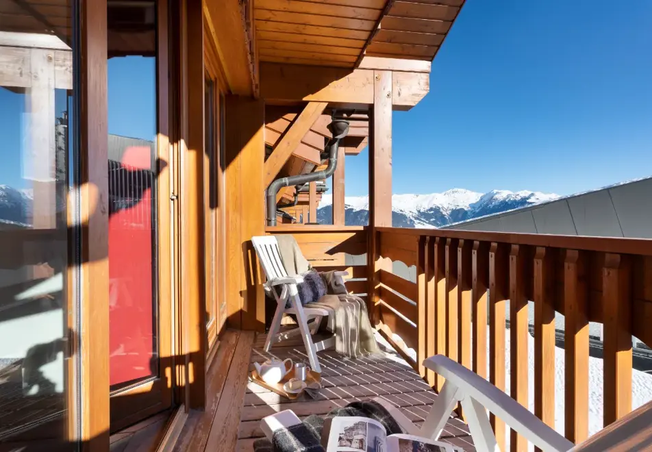 Chalets du Forum, Courchevel (self catered apartments) - Typical apartment style