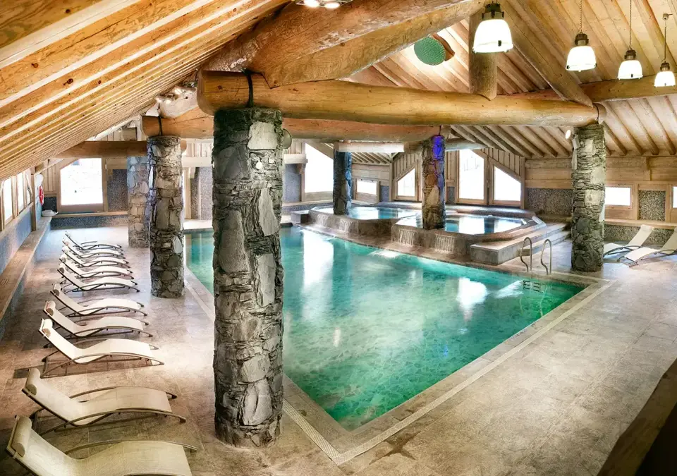 Les Cimes Blanches-La Rosiere-Indoor pool (6).webp