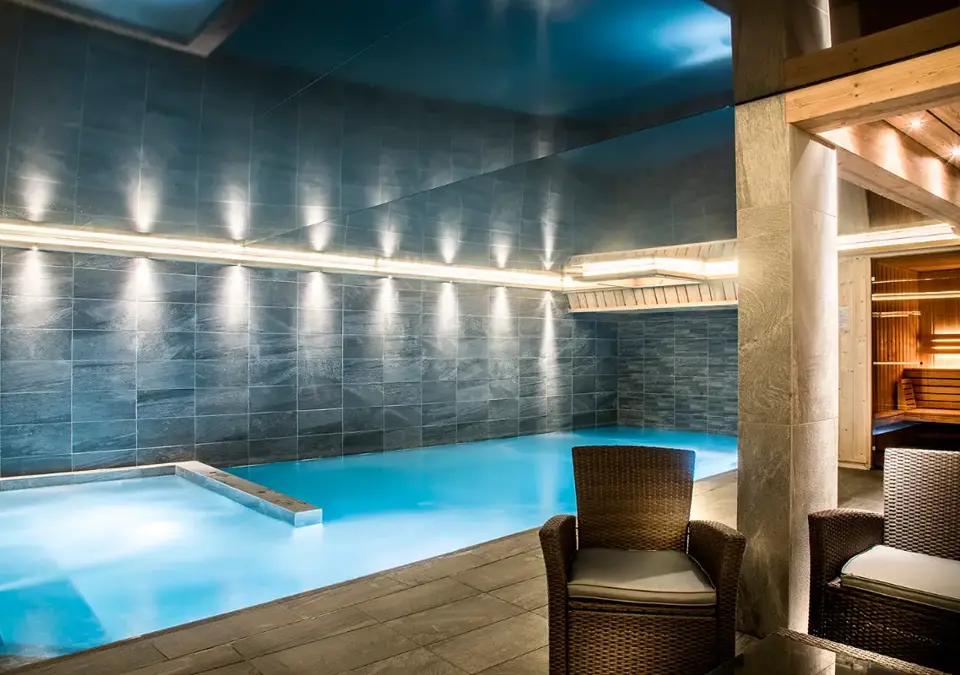 Les Cimes-La Clusaz-Indoor pool (©Fred_durantet) (1).webp