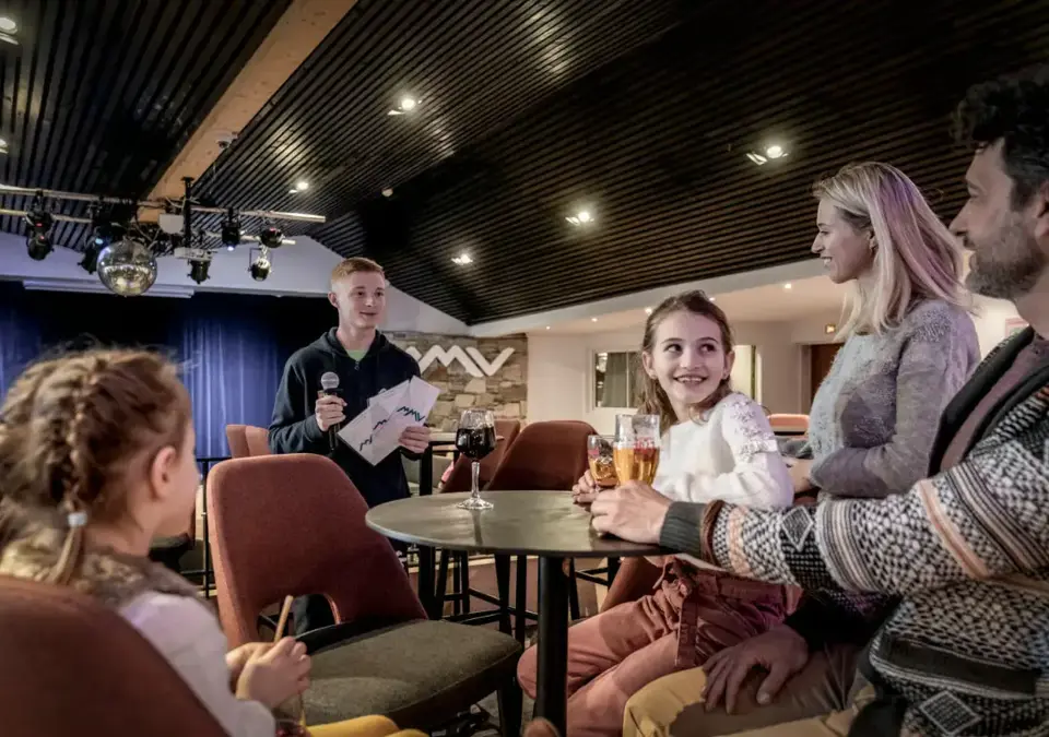 Les Arolles-Val Thorens-Entertainment area (©ManuReyboz).webp