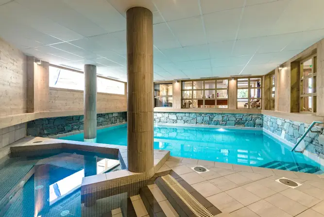 Les Fermes Emiguy-Les Gets-Indoor pool (2).webp