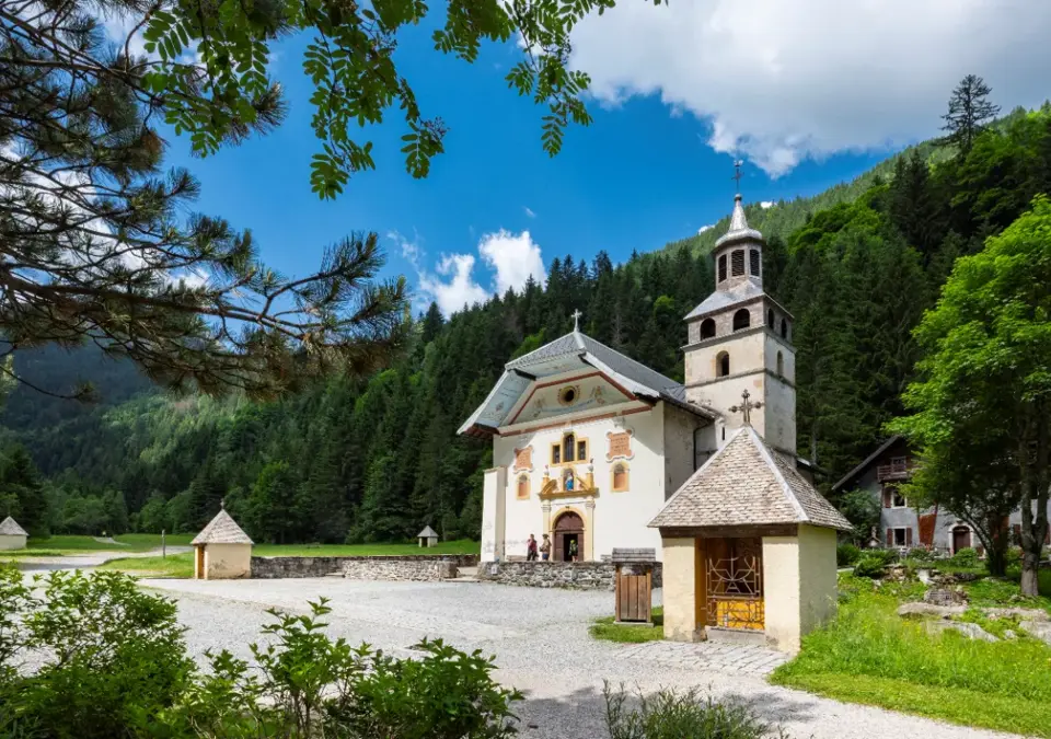St Gervais-Mont Blanc-Le sentier du val montjoie.webp