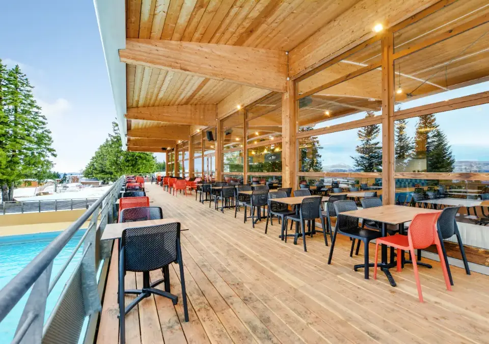 Les Villages du Bachat-Chamrousse-Bar-restaurant (5).webp