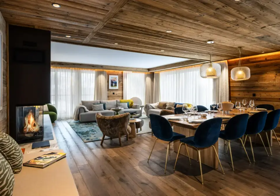 Silverstone_Chalet 1 (P.Gal)  (7).webp