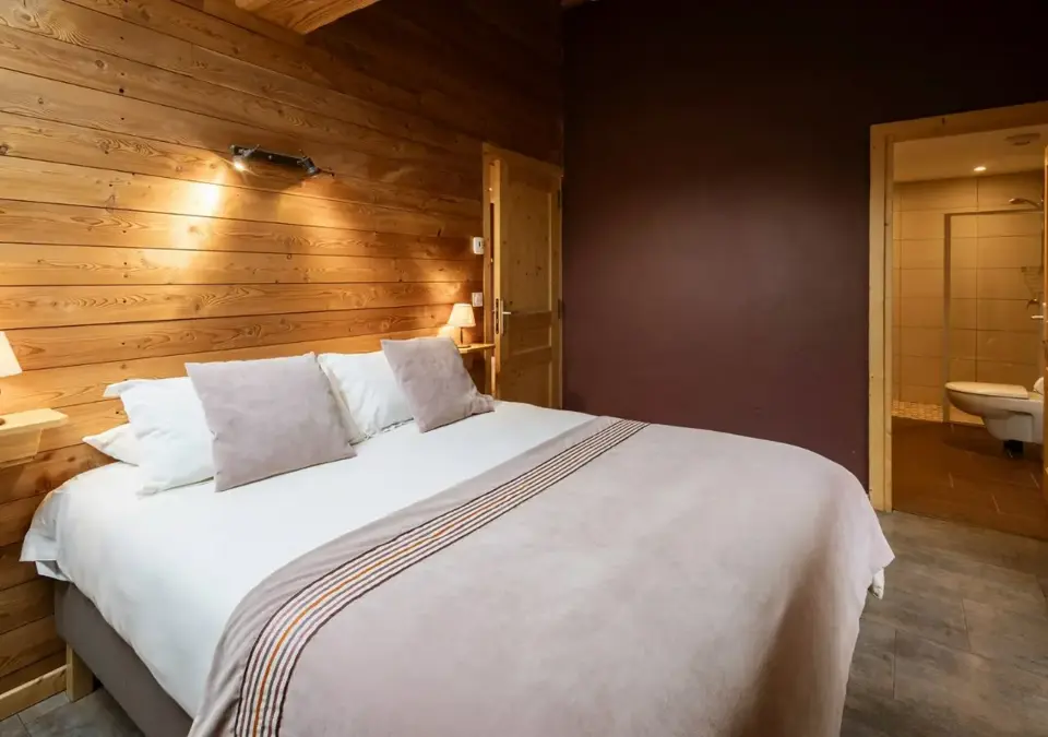 Adrien-Valloire-Apt 9 (4).webp