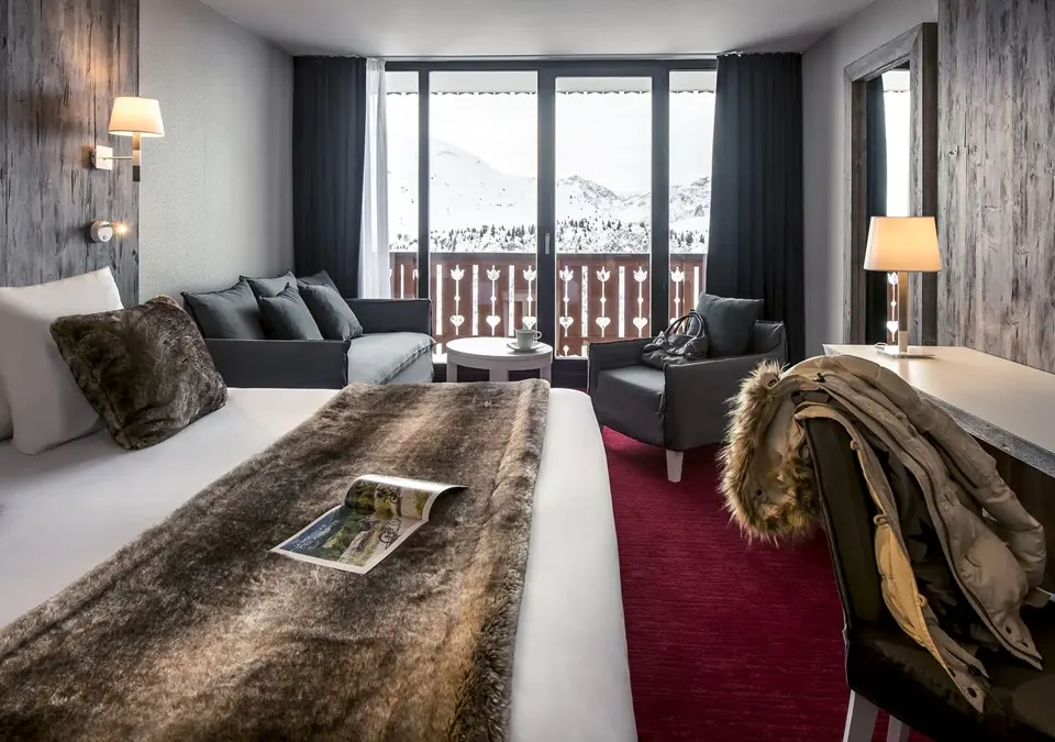 Hotel Pic Blanc, Alpe d'Huez- Fam Superior Mountain.webp