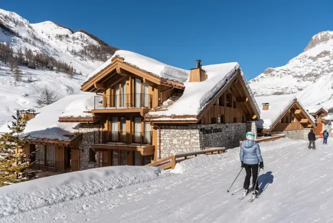 Vail_Lodge-Val_dIsere-Exterior (2).webp
