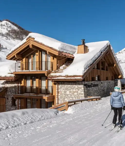 Vail Lodge, Val d'Isere (self catered apartments) - Exterior shot