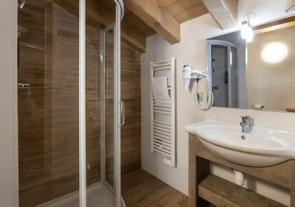 Roc Noir-La Rosiere-405 duplex (SAMANTHA HENDERSON PHOTOGRAPHY) (5).webp