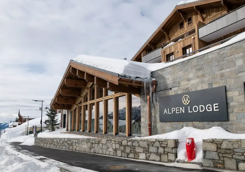 Alpen Lodge-La Rosiere-Exterior (2).webp