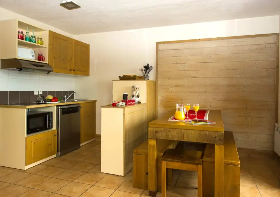 Les Chalets de Wengen-Les Coches (10).webp