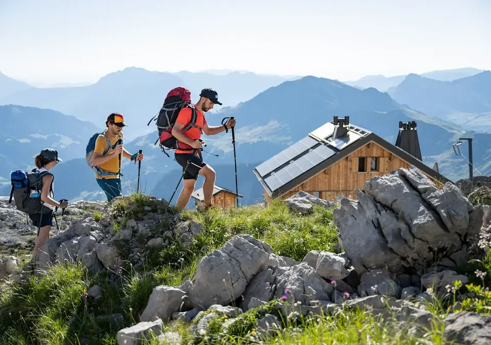 Le Grand Bornand walking (2).webp