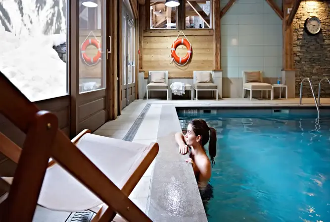 Le Ruitor-Sainte Foy-Indoor pool (2).webp