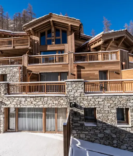 Alaska Lodge, Val d'Isere (self catered apartments) - Exterior shot