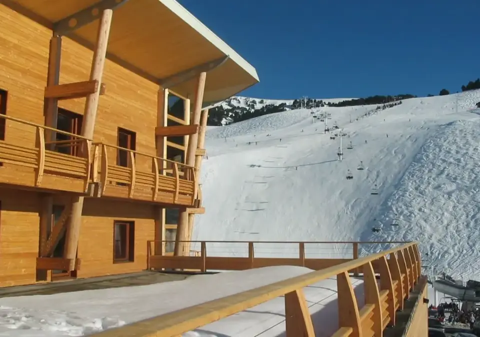 Les Balcons de Recoin-Chamrousse-Typical apartment style (5).webp
