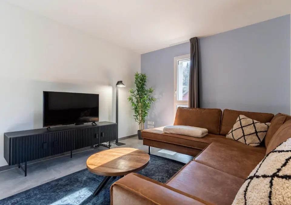 Meri-Bellcombe-Brides les Bains-Typical 2 bed 8 (2).webp