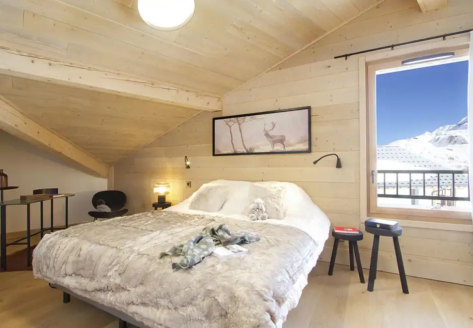 Phoenix A, Alpe d'Huez (self catered apartments) - Typical apartment style