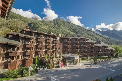 Hotel Lykke, Chamonix (hotel) - Hotel in summer
