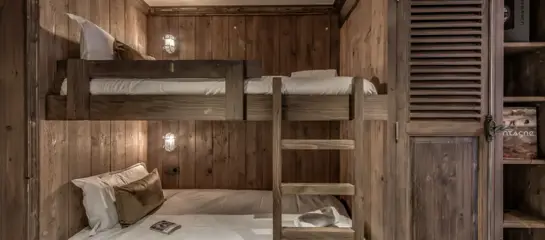 Quadruple room sleeping 2/4 (c.27m2):