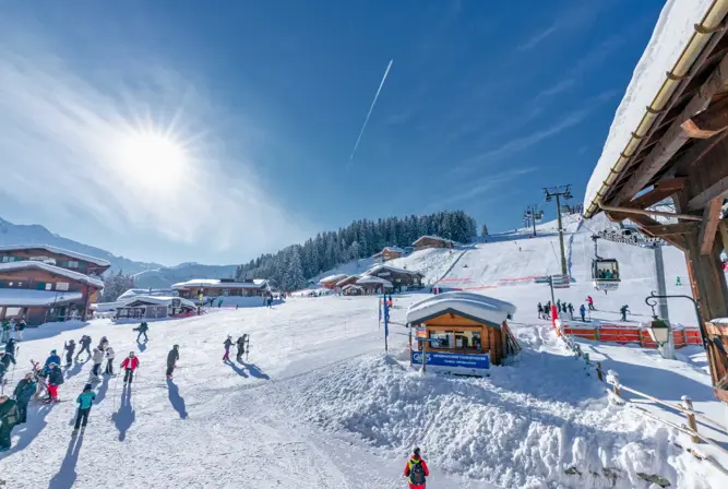 St Gervais-Mont Blanc-Skiing.webp
